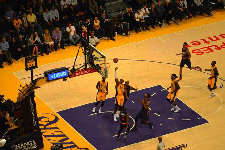 成为焦点 成为焦点