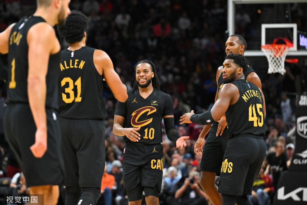 温的背景下 温的背景下